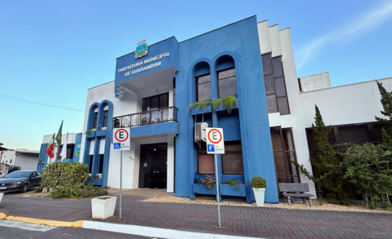 Prefeitura lança processo seletivo com vagas para Educação e Assistência Social