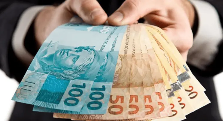 Estrangeiros são presos por cobrança de agiotagem em loja de Jaraguá do Sul