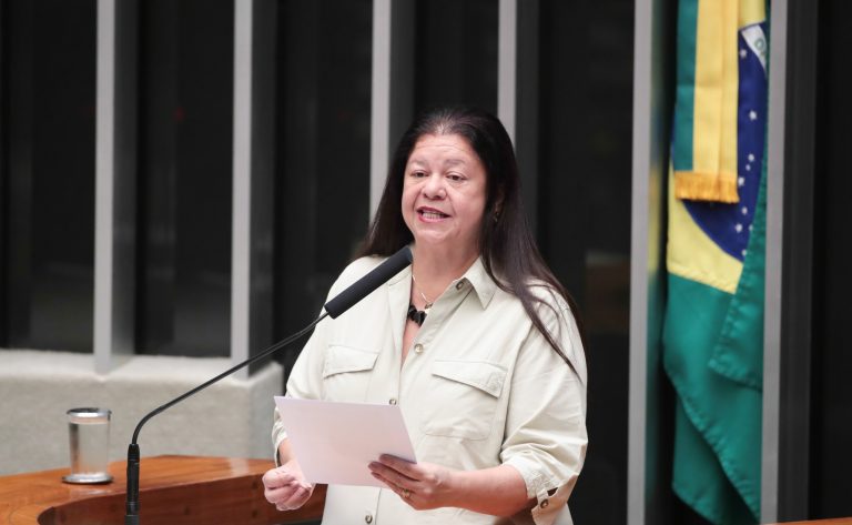 Câmara aprova endurecimento de pena para preso em saída temporária que agredir mulher – Notícias