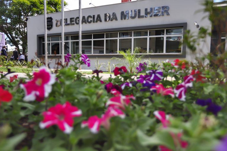 Sancionada ampliação de situações de afastamento do lar na Lei Maria da Penha – Notícias