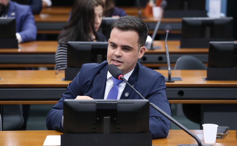 Comissão de Segurança Pública aprova porte de arma para médicos veterinários – Notícias