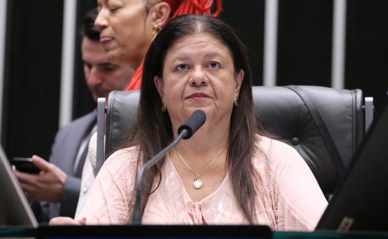 Comissão aprova política nacional de atenção a pessoas afetadas por jogos de apostas – Notícias