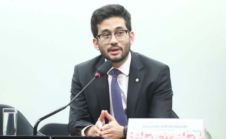 Comissão aprova proposta que incentiva doação de equipamentos de informática usados – Notícias
