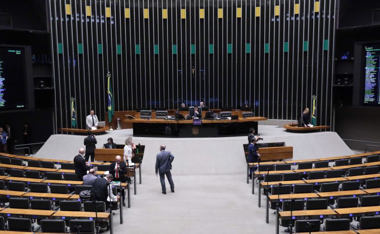 Minirreforma eleitoral permite programa de recuperação fiscal para partidos políticos – Notícias