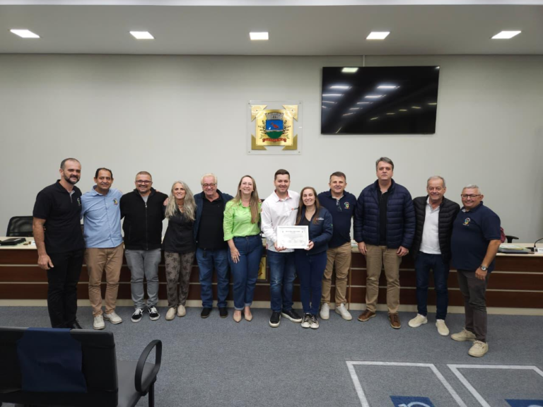 Açougue Zimdars recebe Moção da Câmara de Vereadores pelos 78 anos de fundação