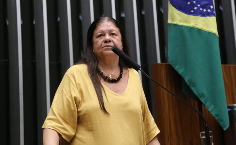Comissão aprova projeto que trata da atenção integral à pessoa com síndrome de Down no SUS – Notícias