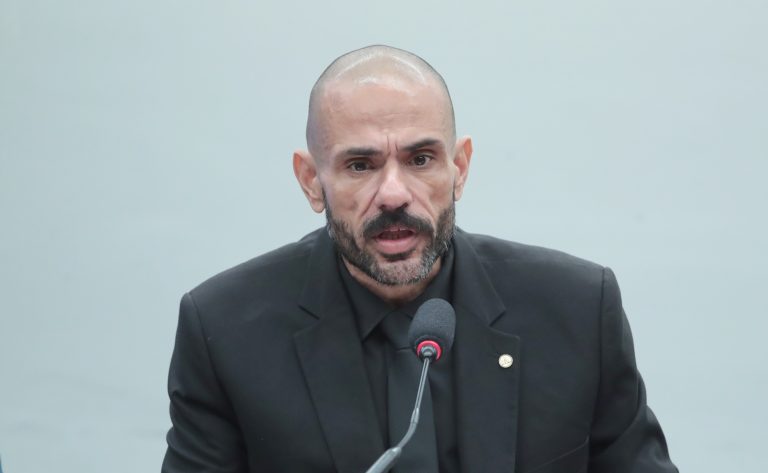 Comissão aprova selo para comércio que der desconto a agentes de segurança – Notícias