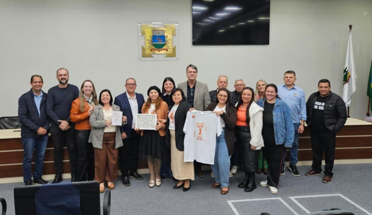 Projeto Minha Igreja Protege Crianças recebe homenagem na Câmara de Vereadores