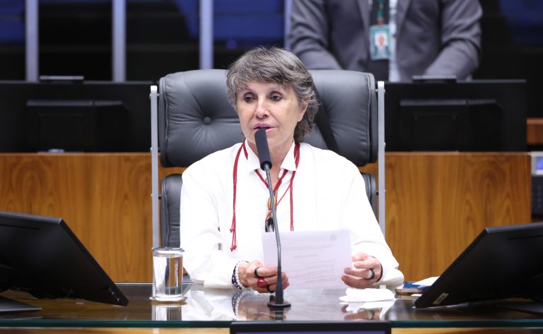 Comissão aprova política de incentivo à arte produzida por pessoas com deficiência – Notícias