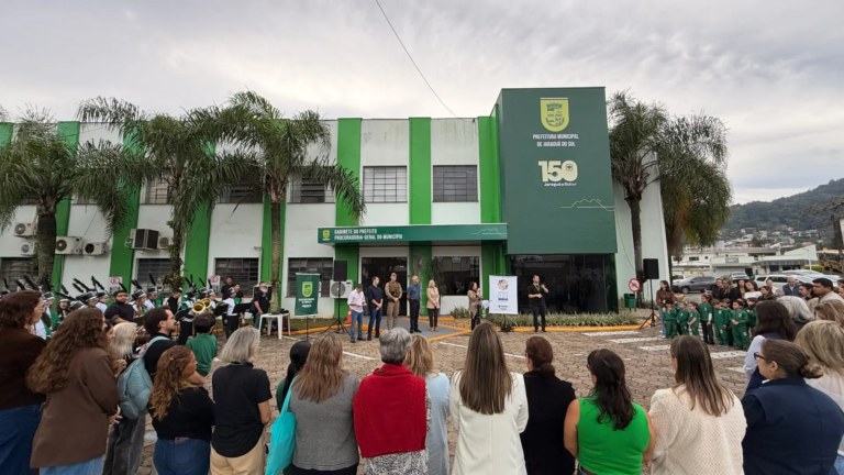 Semana da Pátria é celebrada com solenidade cívica e homenagens aos 150 anos de Jaraguá do Sul