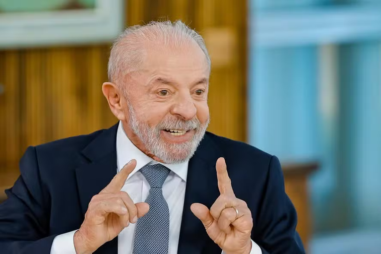 Lula anuncia pacote para MEIs com proposta de perdão de dívidas e auxílio de até R$ 5 mil